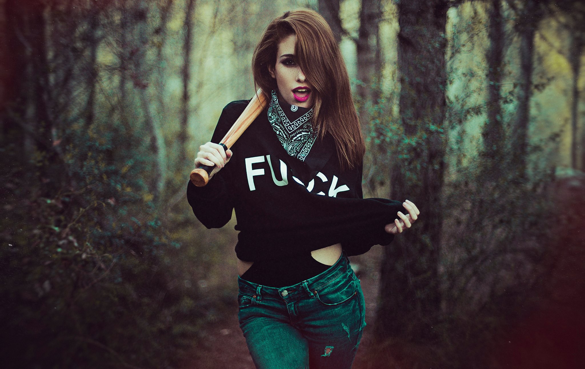 Take a pause and enjoy Sassy girls — streaming from Hangzhou