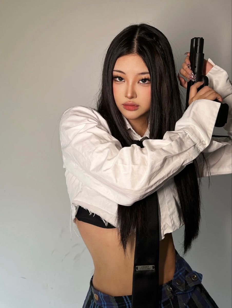 A cozy shot with Sassy girls — straight from Hangzhou