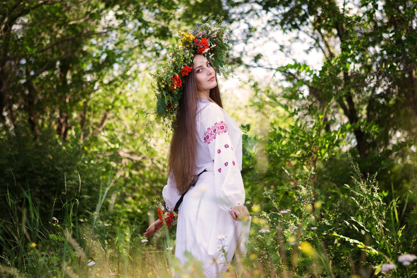 Slavic girls brings the glow — live moments in Hangzhou