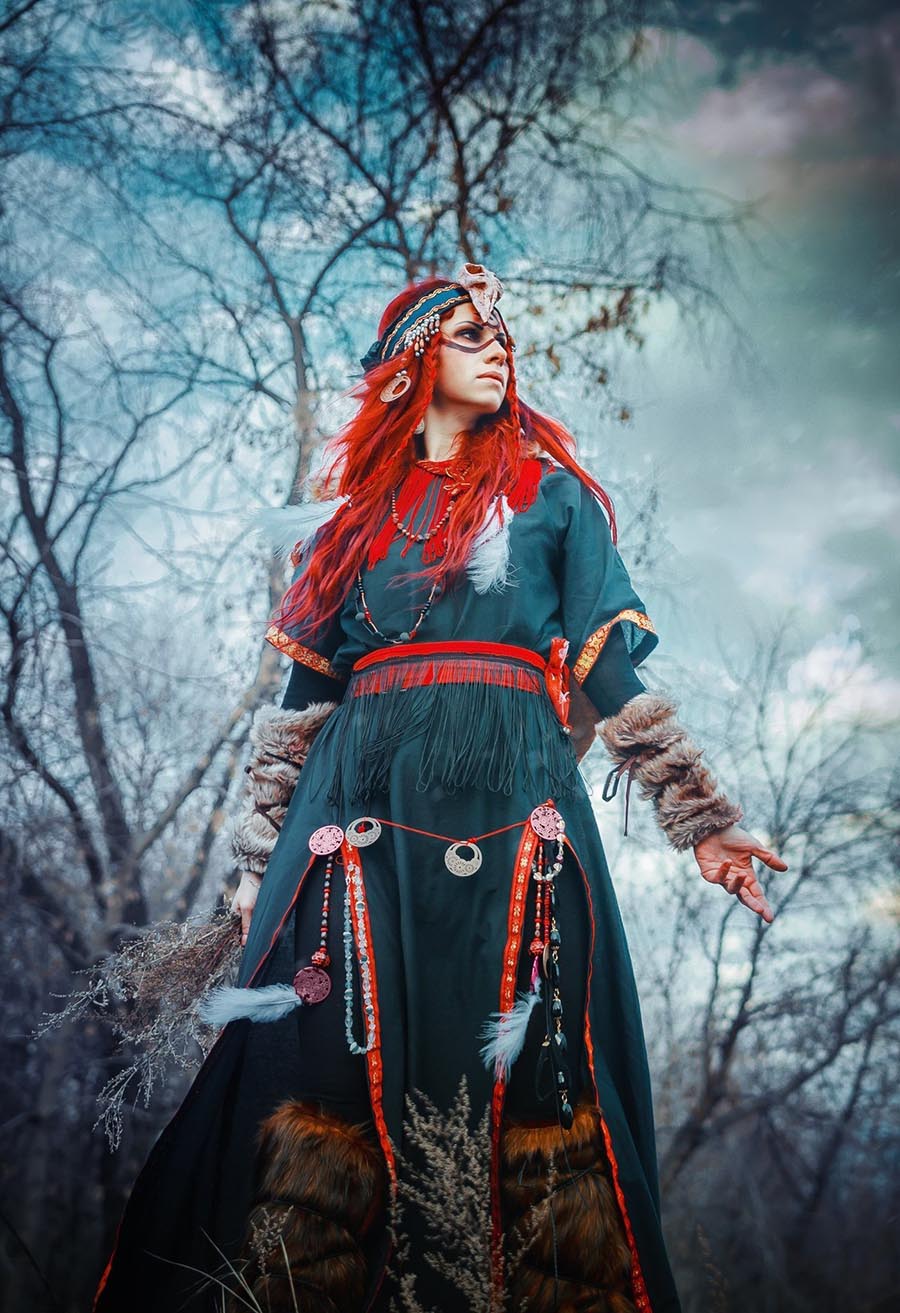 Take a pause and enjoy Girls in Slavic costumes — streaming from Hangzhou